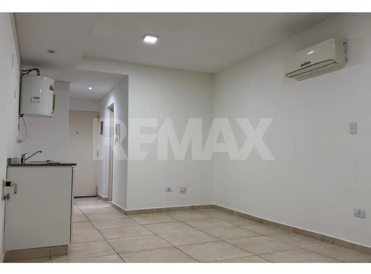 ALQUILER MONOAMBIENTE - APTO PROFESIONAL - NEUQUEN 2
