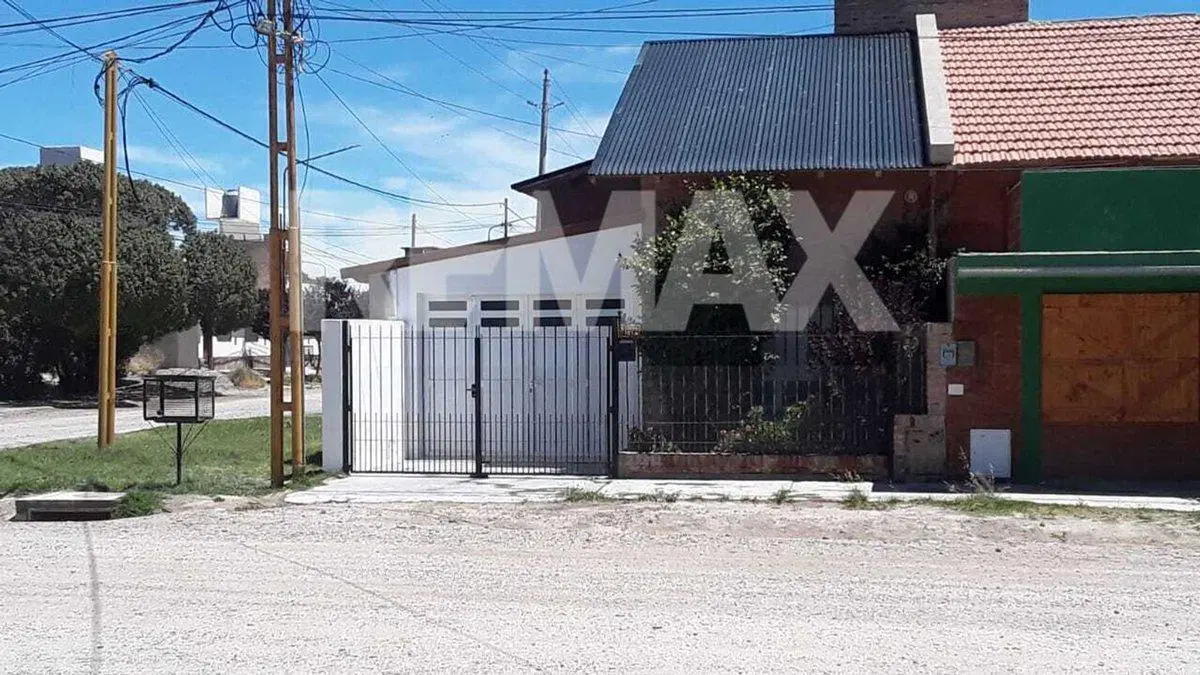 VENTA CASA Y DEPARTAMENTO ACANTILADOS LAS GRUTAS 3
