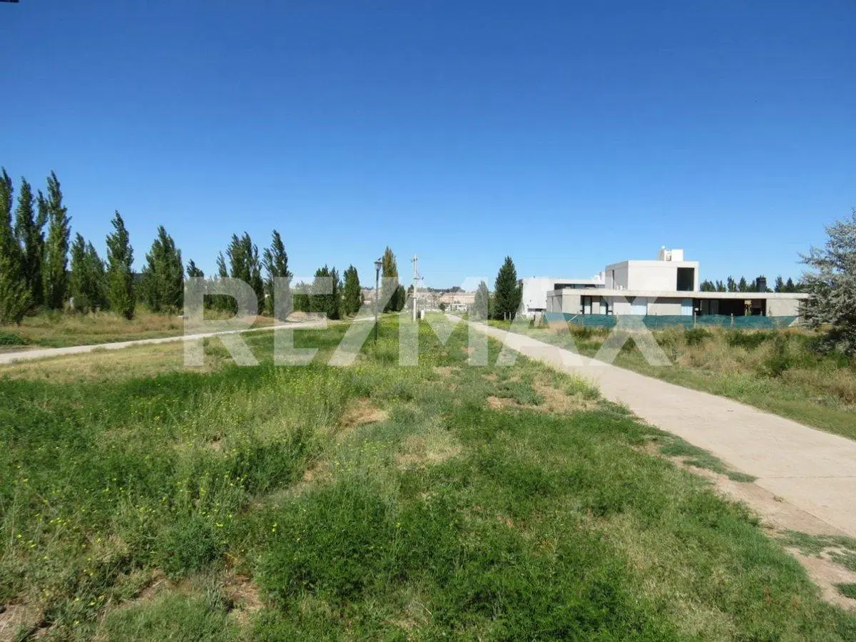 LOTE EN VENTA BARRIO EL VERGEL 4