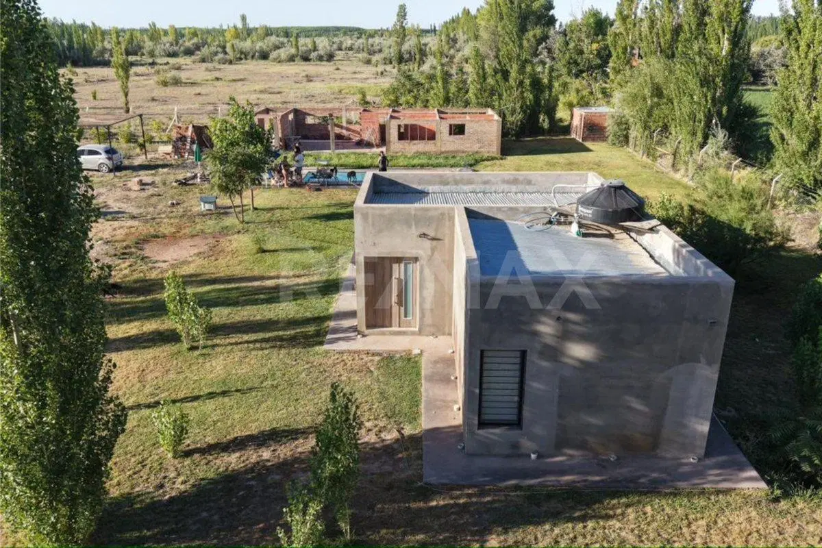 VENTA CHACRA 2 HAS CASA QUINTA Y PILETA CIPOLLETTI 3