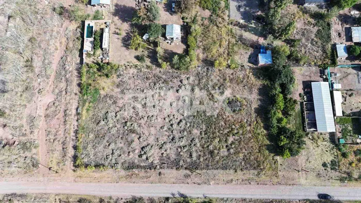 VENTA TERRENO 781,70m2- CHOCON 5