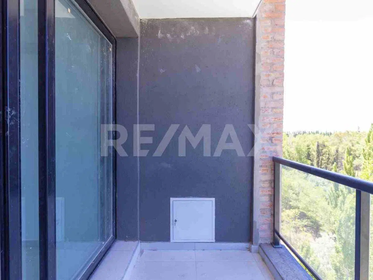 VENTA DEPARTAMENTO 1 DORMITORIO CON COCHERA 8