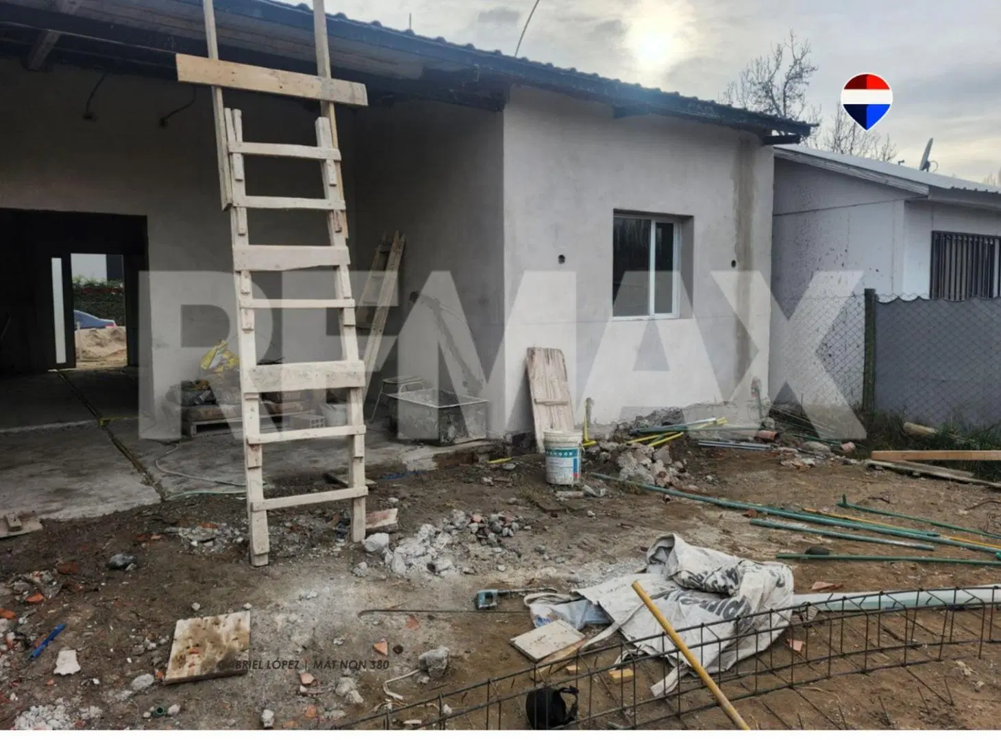 Venta casa en pozo 2 habitaciones 5