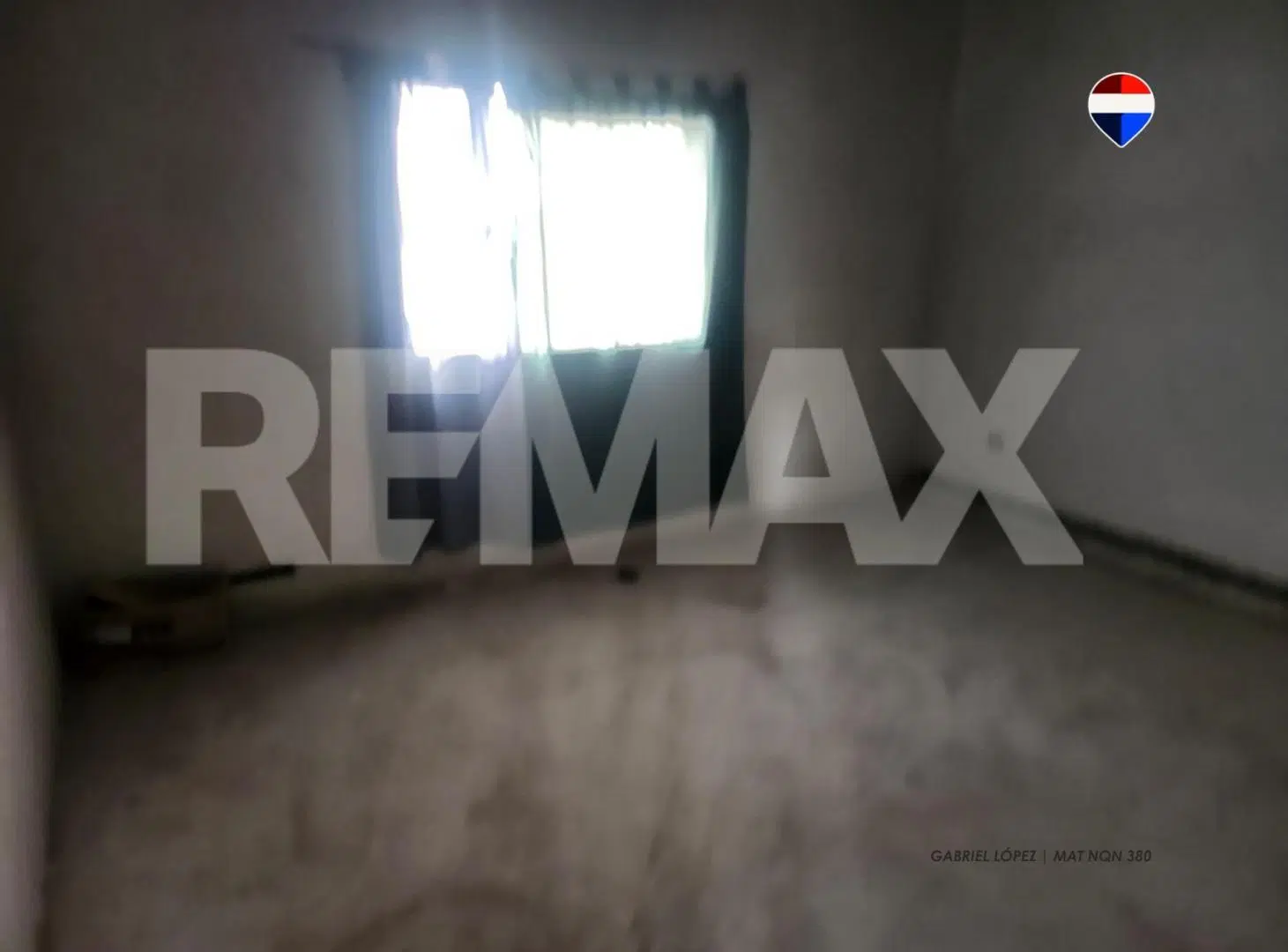 Venta casa en pozo 2 habitaciones 3