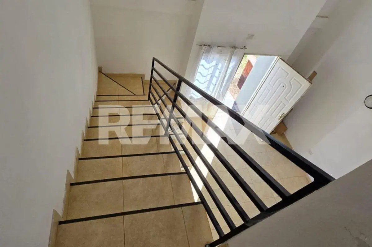ALQUILER DÚPLEX DE 1 DORMITORIO EN FERNÁNDEZ ORO 3