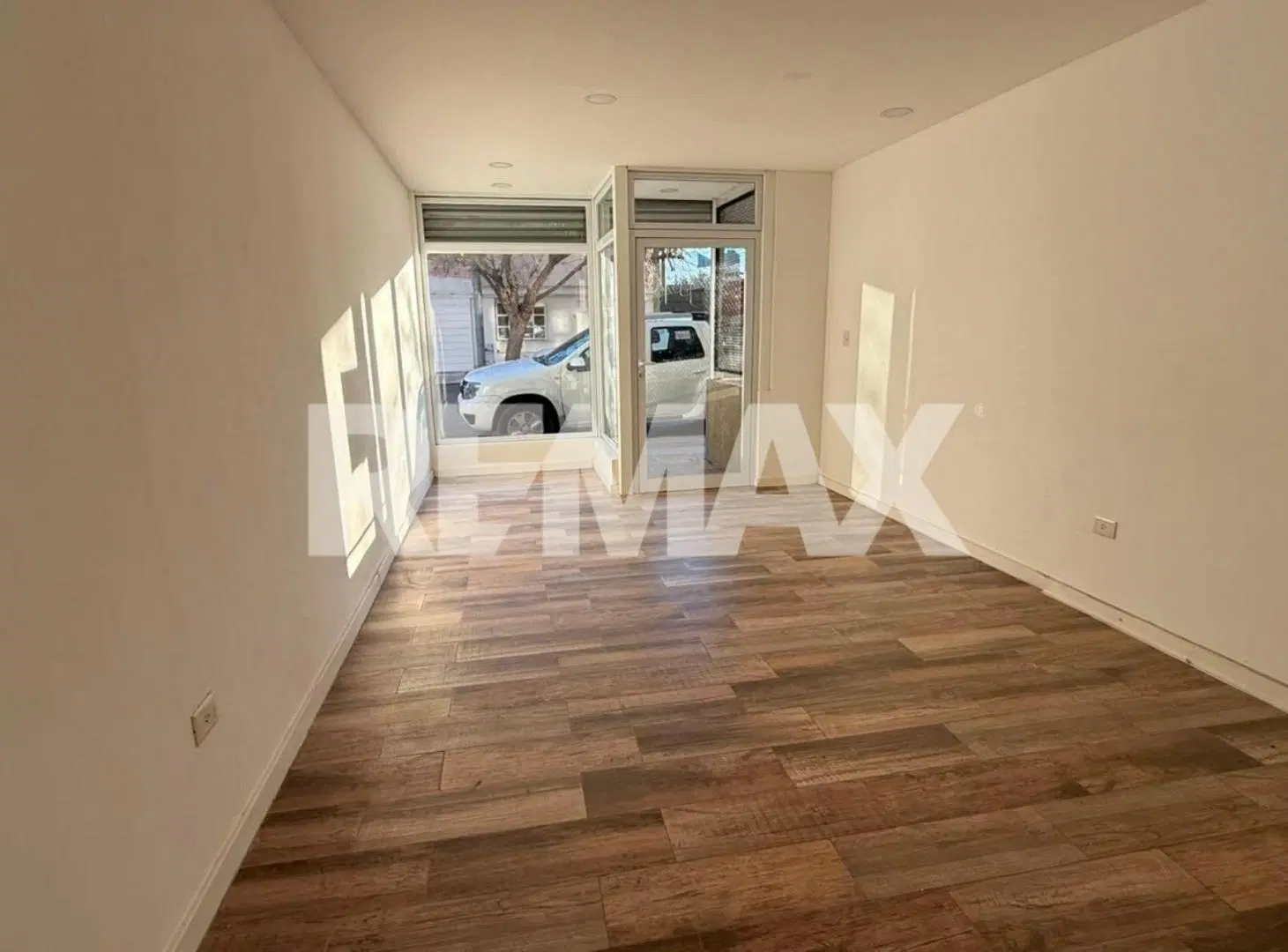 LOCAL COMERCIAL EN ALQUILER 21m2 5