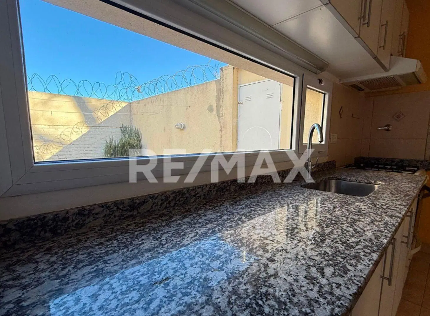 DUPLEX EN ALQUILER, ZONA CONFLUENCIA, NEUQUEN. 4