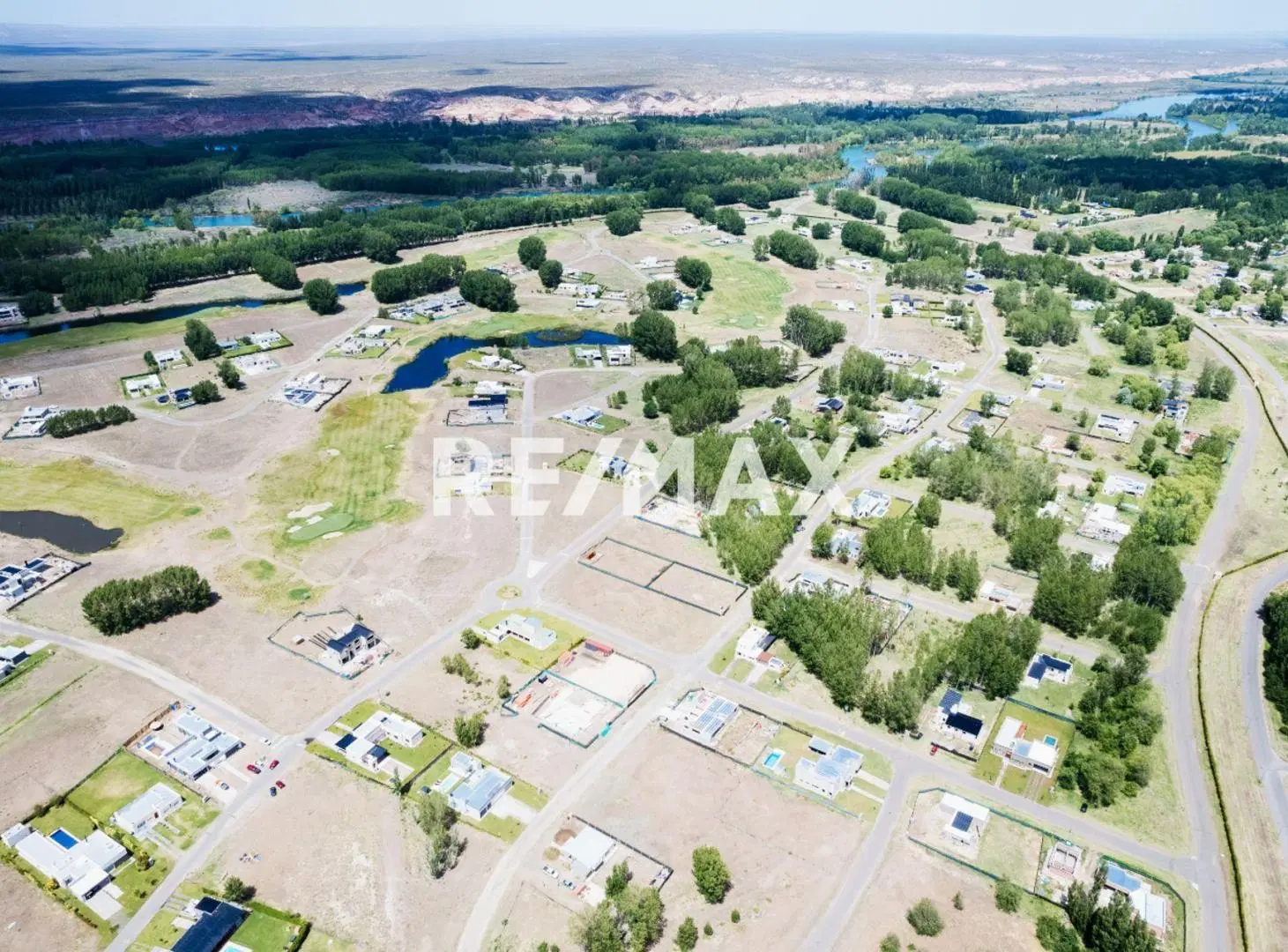 VENTA TERRENO LOS CANALES DE PLOTTIER UF 692 5