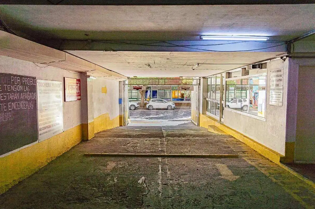 COCHERAS EN VENTA ZONA CENTRO NEUQUEN 2