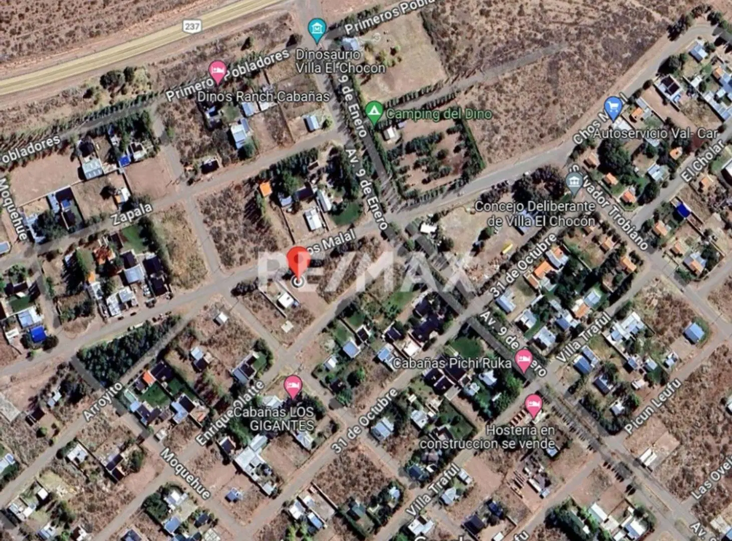 TERRENO EN VENTA CHOCON SALIDA A DOS CALLES 4