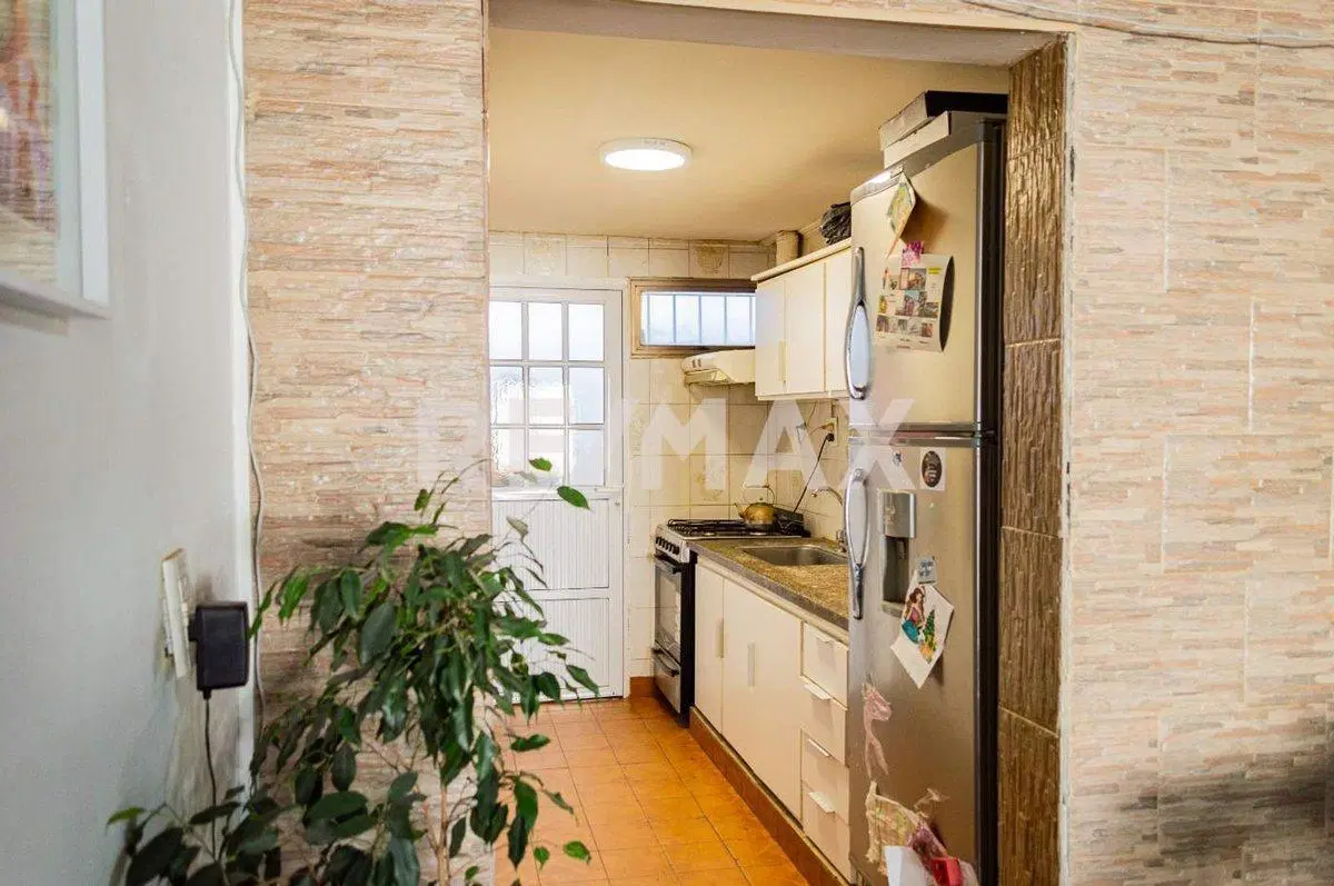VENTA CASA + DUPLEX Y GALPON B° BELGRANO - NQN - 2