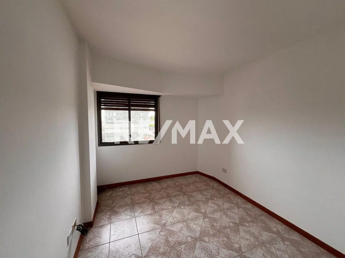 ALQUILER Dpto 1 dorm con balcón Neuquén Zona UNCO 3