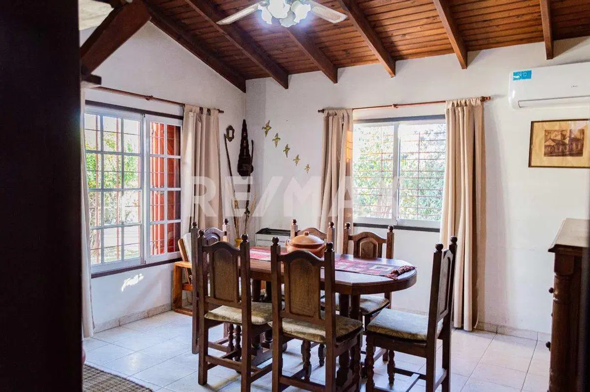 EN VENTA APTO CREDITO CASA + QUINCHO PLOTTIER 4