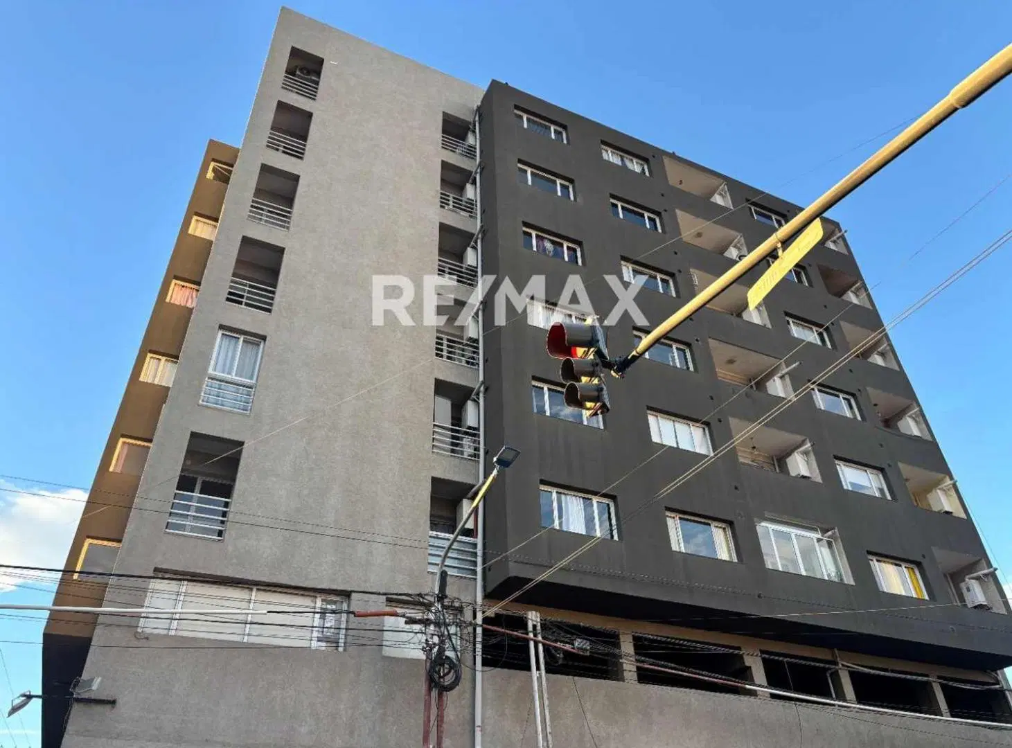 DEPARTAMENTO 1 DORMITORIO Y COCHERA EN PB 4