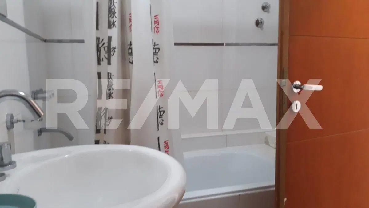 DEPARTAMENTO EN ALQUILER CENTRO CALLE TUCUMAN 4