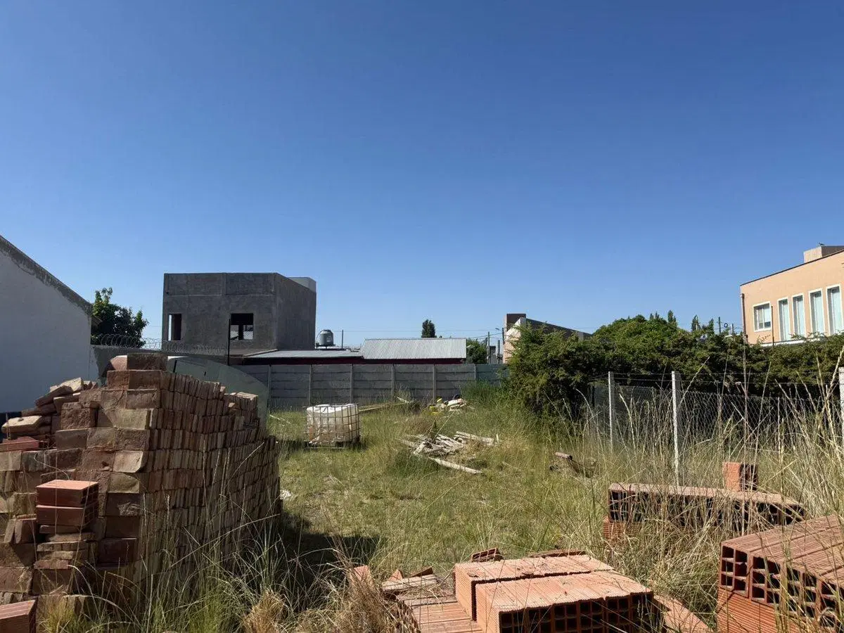 TERRENO EN VENTA 406M2 | URBANIZACION BOSCH |  NQN 3