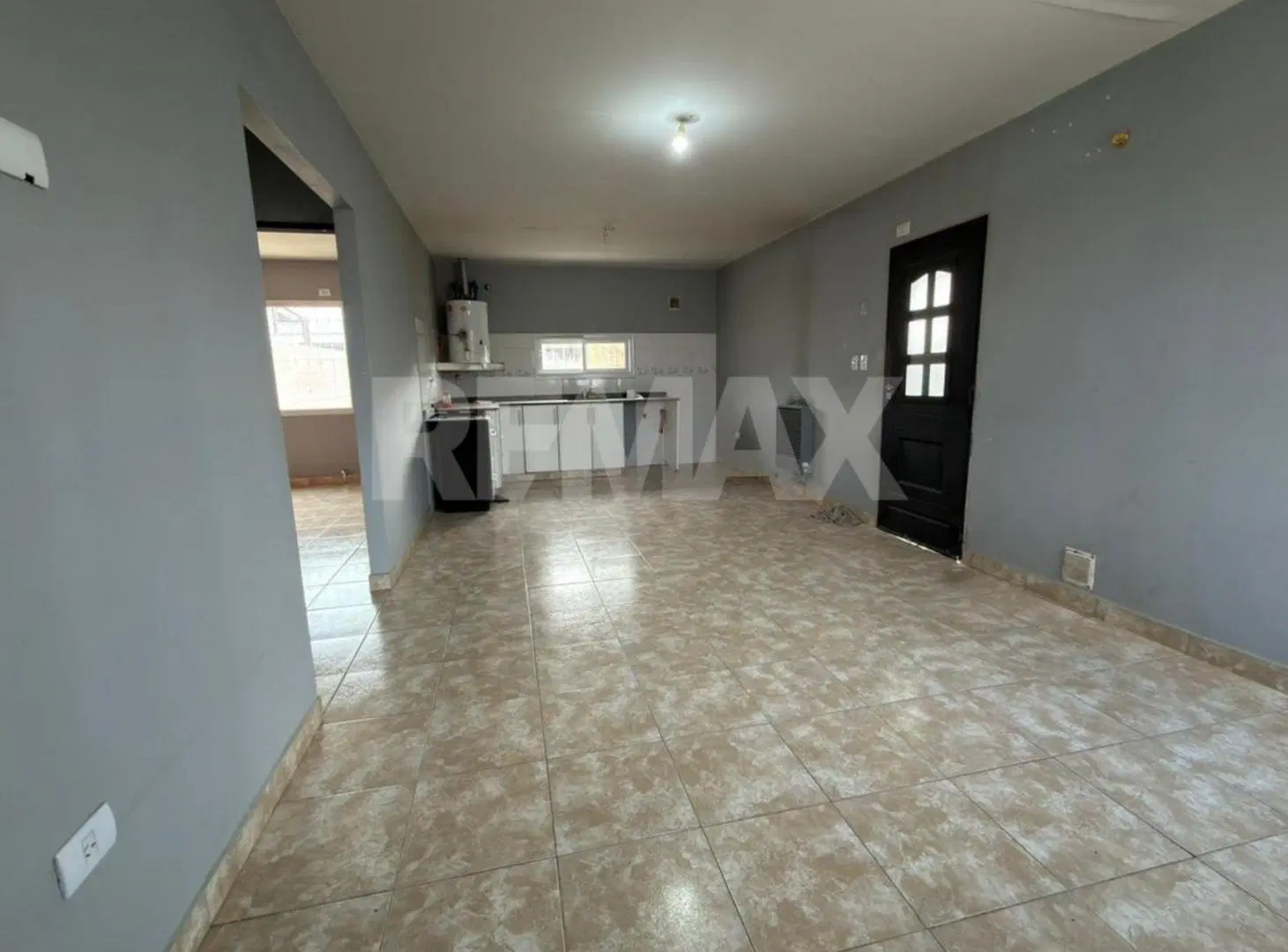 VENTA DE CASA 2 DORMITORIOS EN LA CASONA PLOTTIER 3