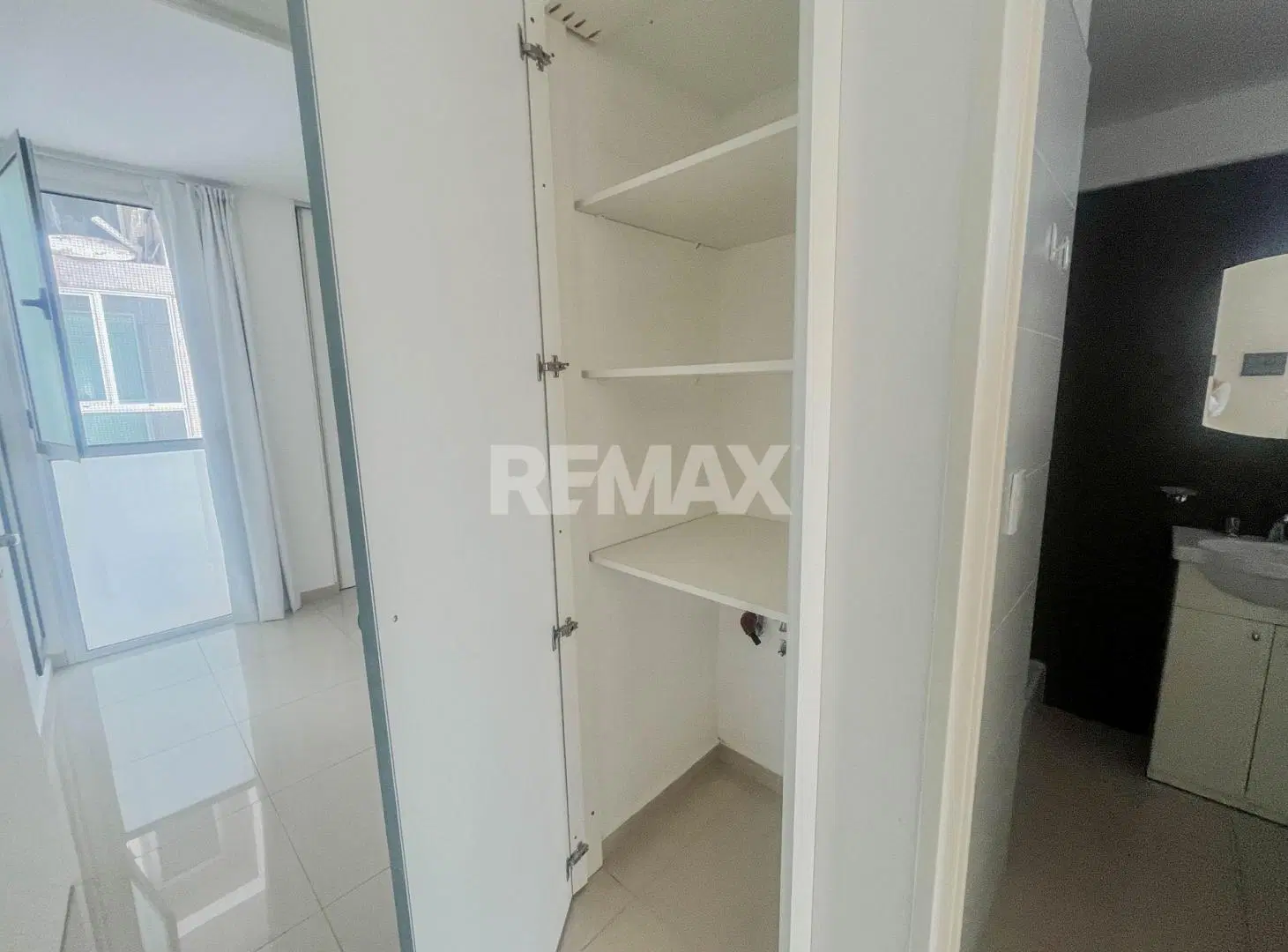 Departamento 1 dormitorio en Alquiler Centro Oeste 3