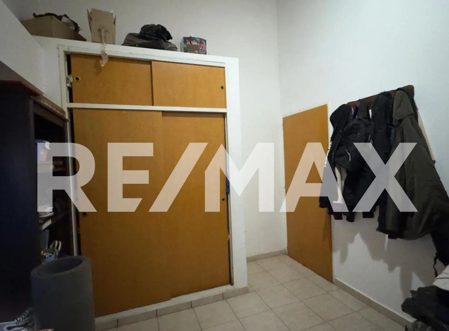 VENTA CASA 4 DORMITORIOS PLOTTIER 5