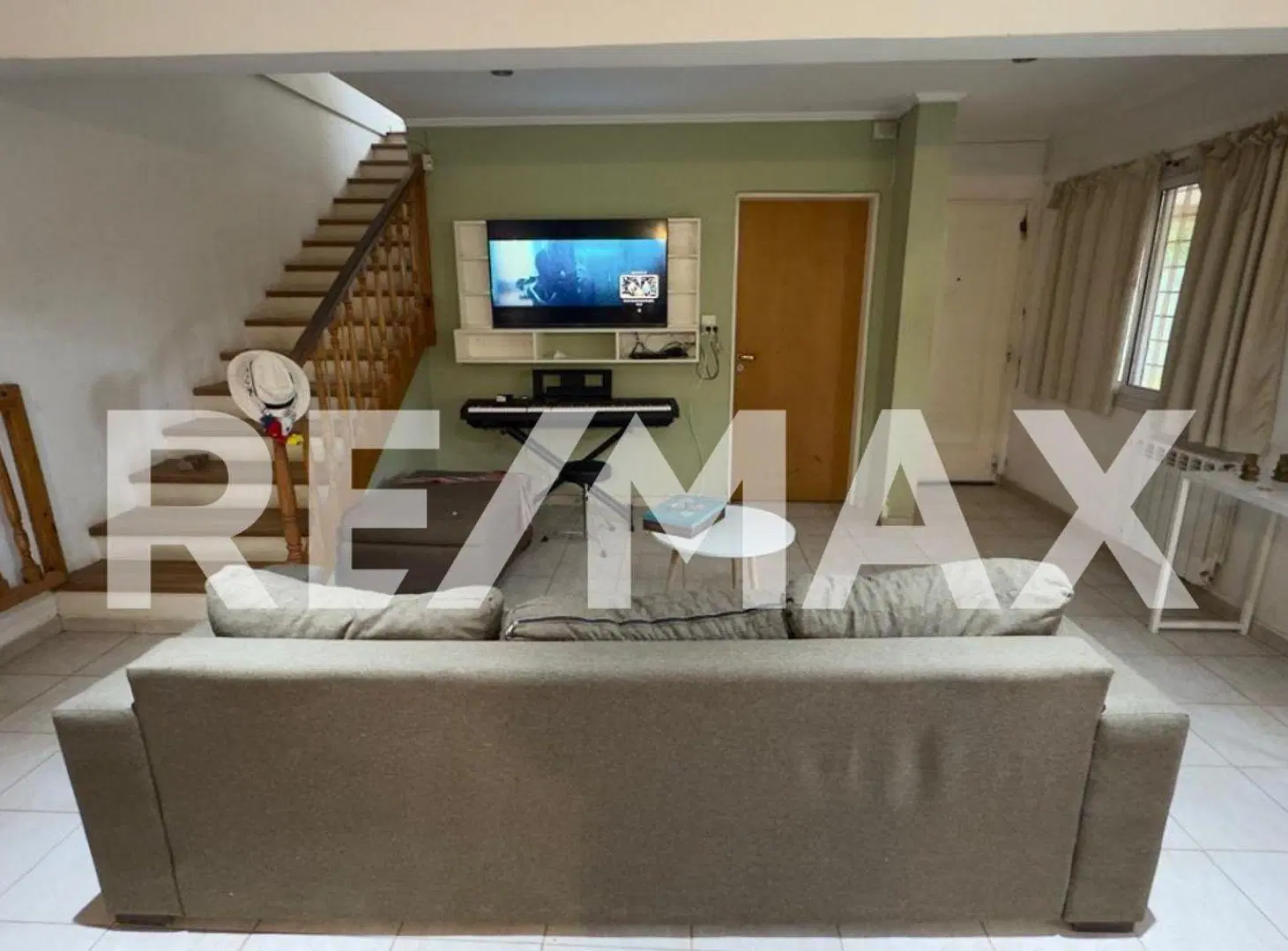 VENTA CASA 4 DORMITORIOS PLOTTIER 8