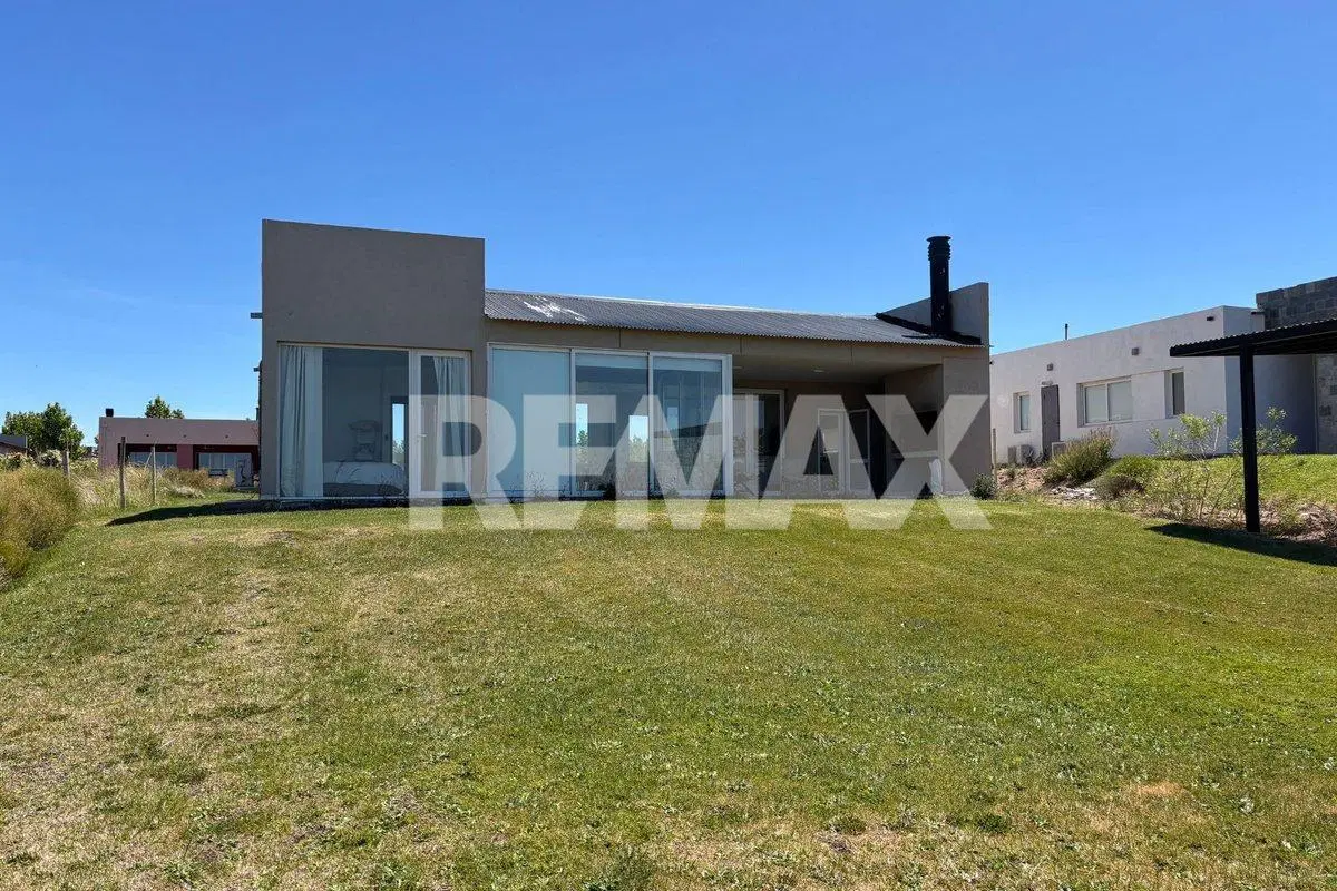Casa en venta en La Peninsula 5