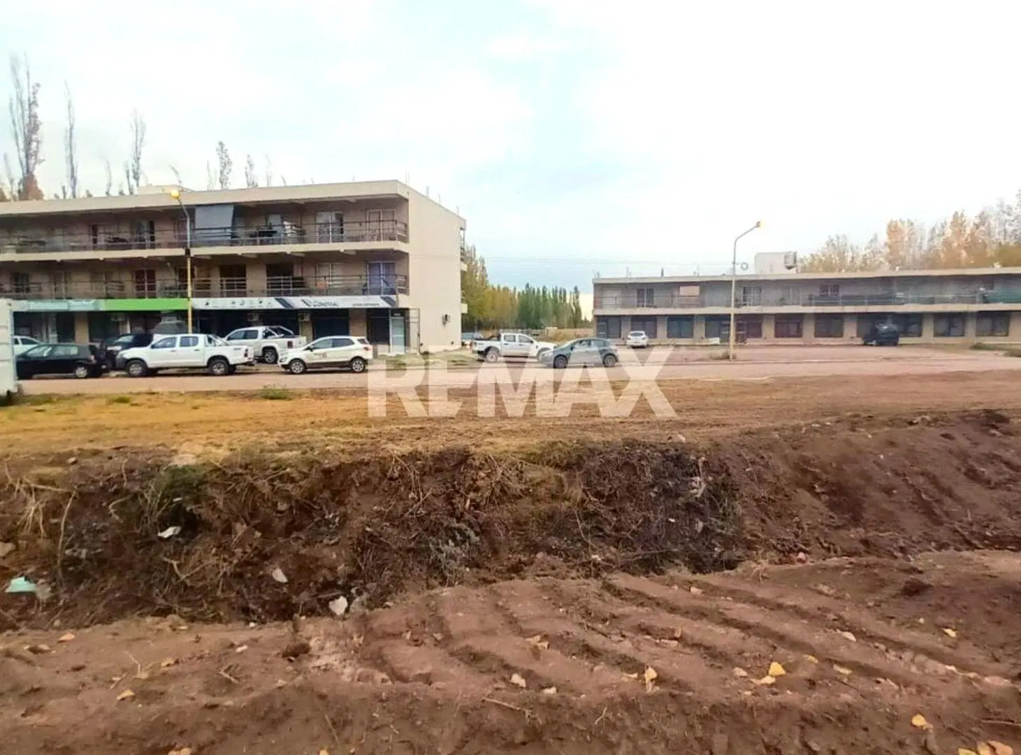 VENTA TERRENO EN CIUDAD DE CENTENARIO 3