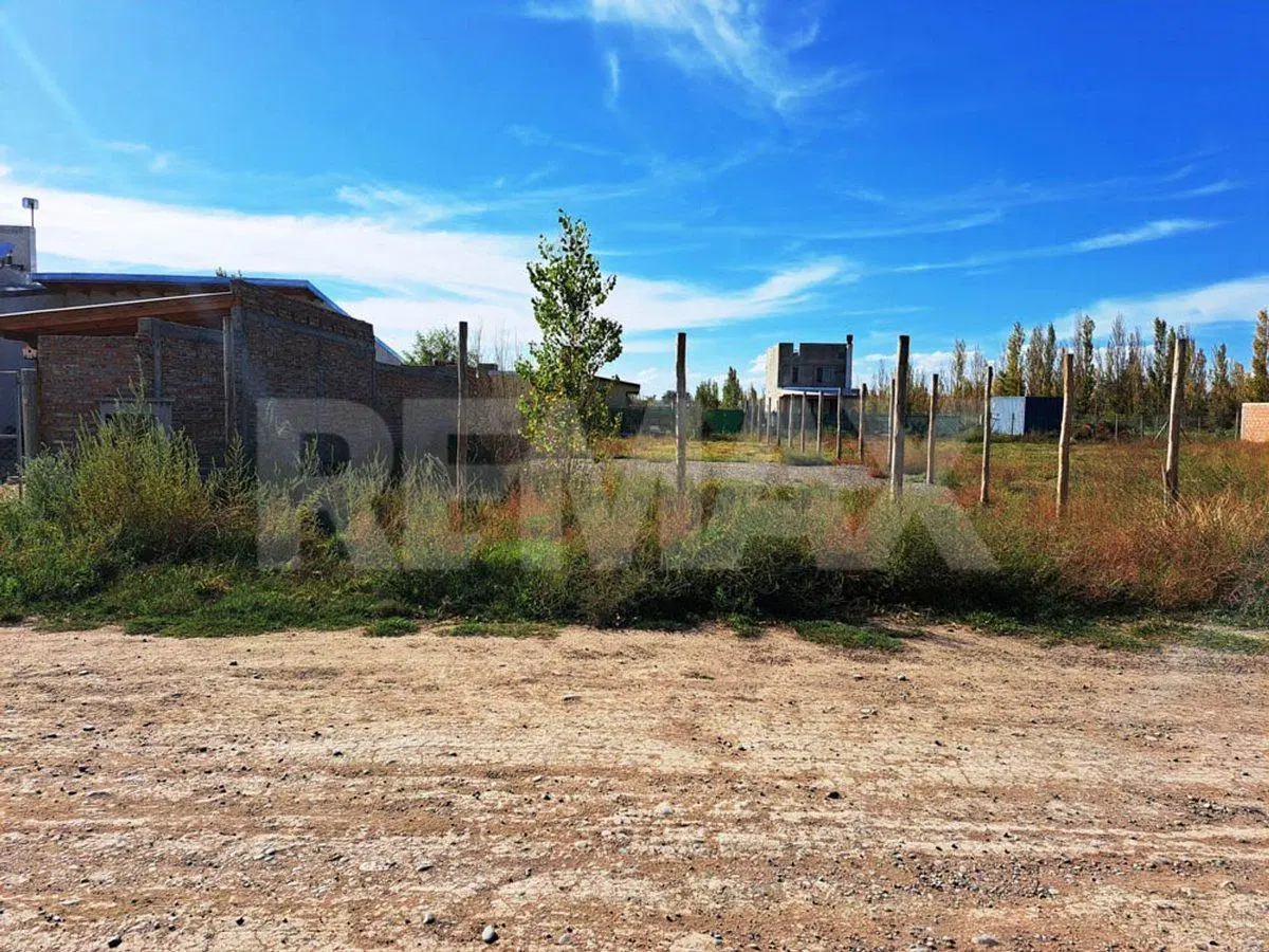 TERRENO EN VENTA PIEDRAS BLANCAS FERNANDEZ ORO 2