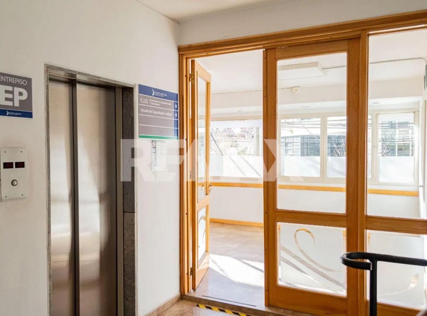 Complejo de Oficinas en el centro de Cipolletti 5