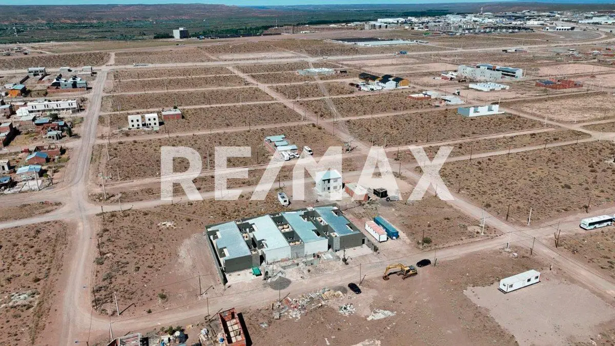 VENTA TERRENO EN ESQUINA ASOMUPAT AÑELO 3