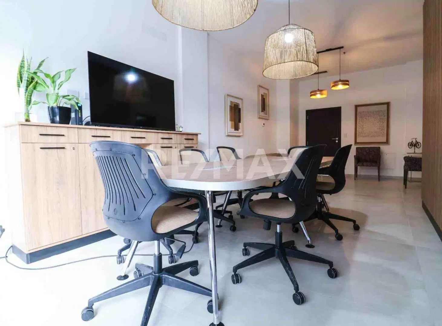 Oficina en VENTA planta baja, Gatica 498, Neuquen 8