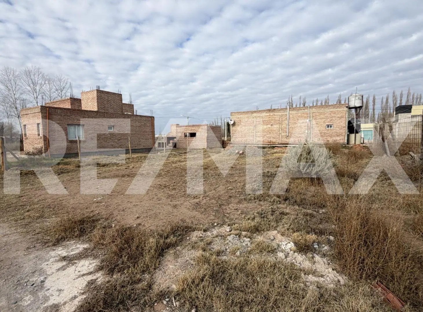 TERRENO BARRIO LOS FRUTALES 303M2 NEUQUEN 4