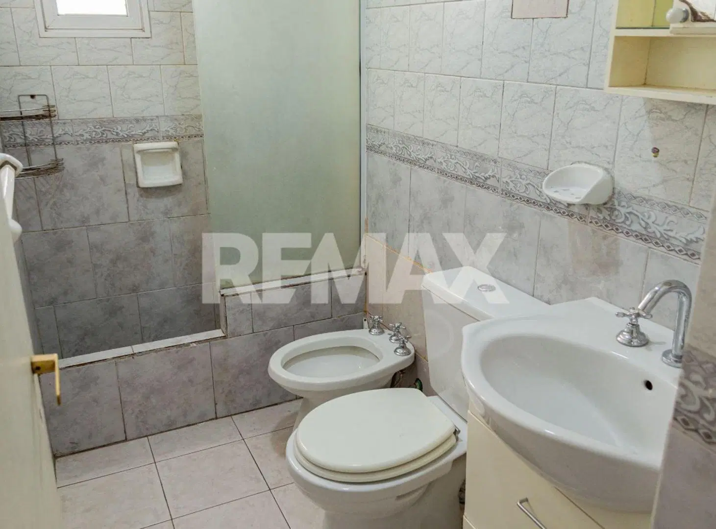 Venta - 2 casas de 2 dormitorios - G. Álvarez Nqn 3