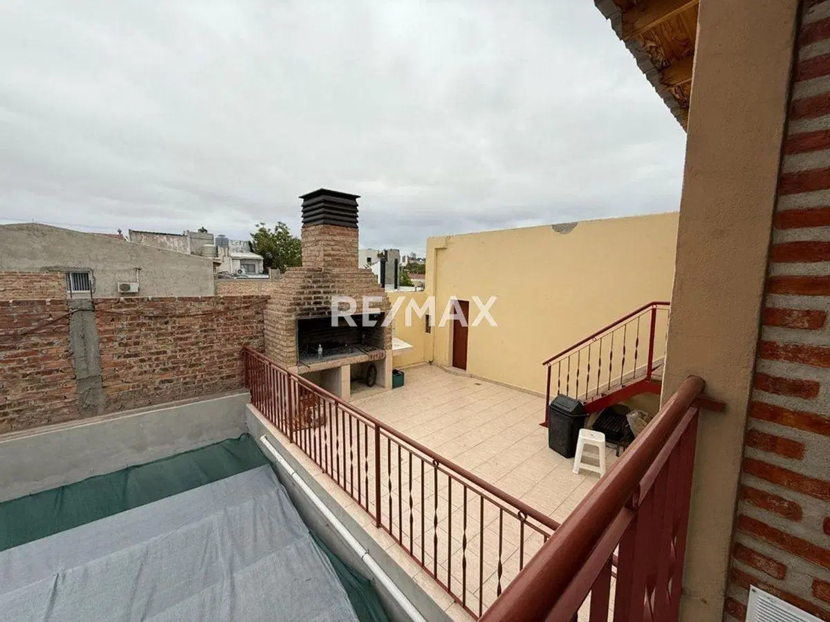 Casa 3 dormis + local + galpon en venta Neuquen 3