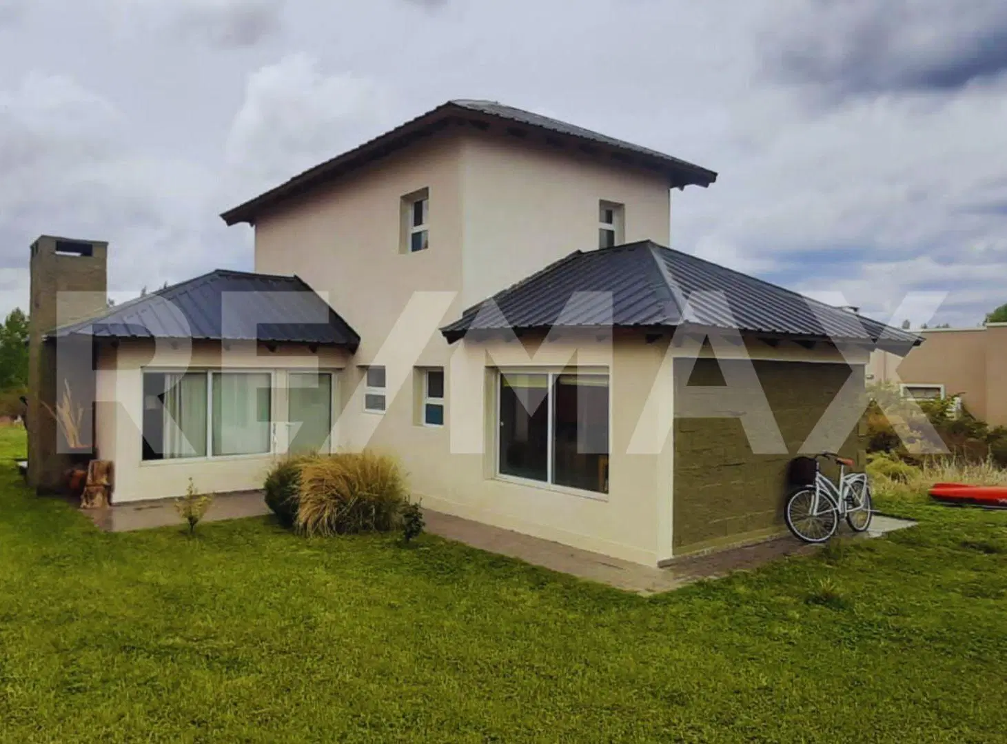Venta Casa Amoblada, Yacht Club Lago Mari Menuco 4