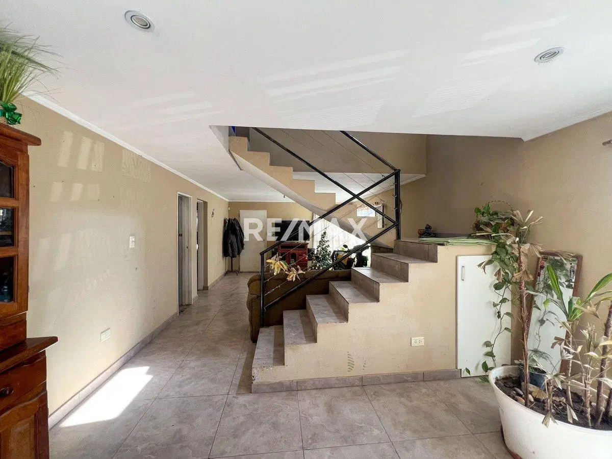 Venta de casa 4 dormitorios en Fernandez Oro 8