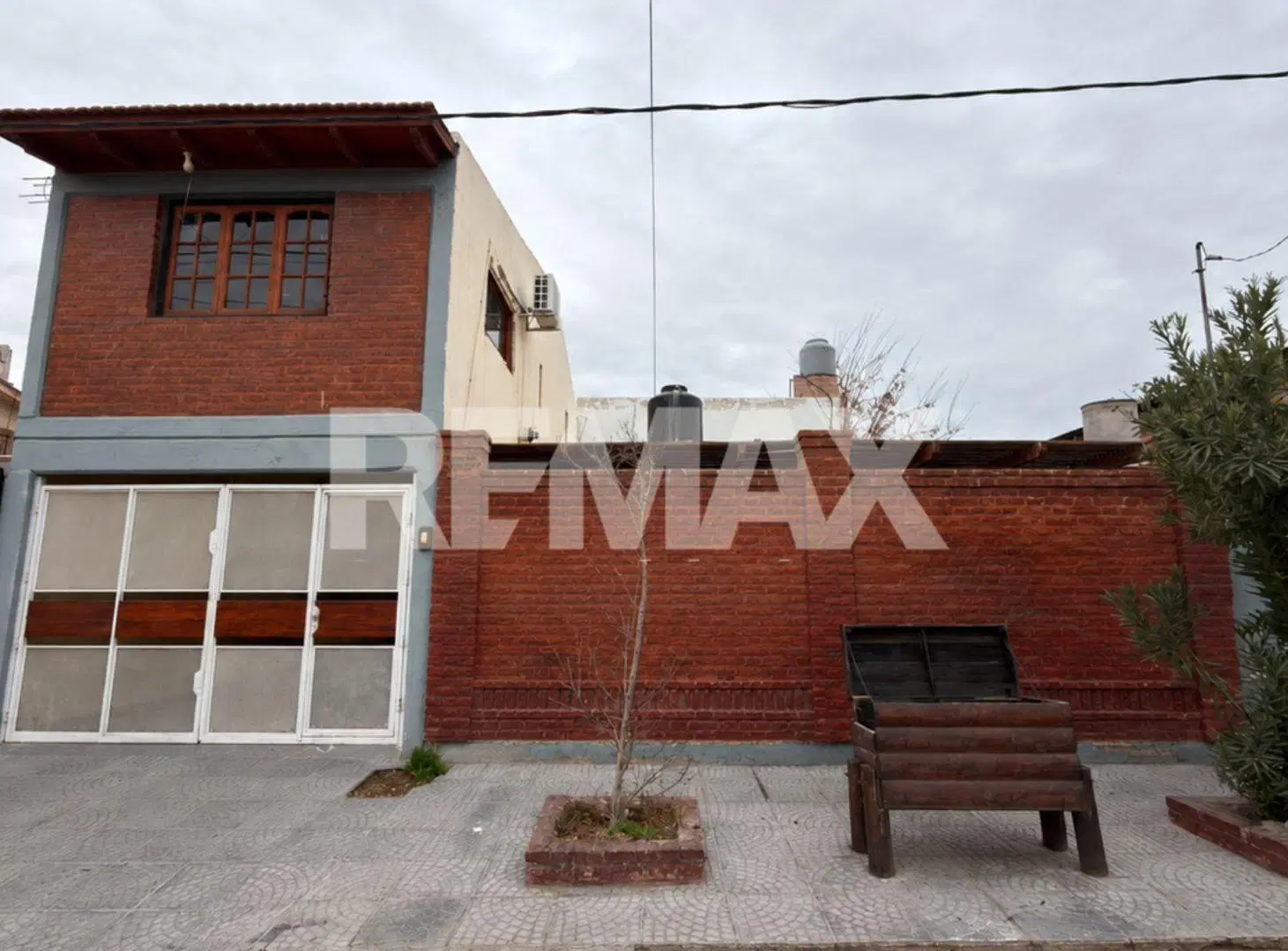 VENTA DE CASA 5 DORMITORIOS 8