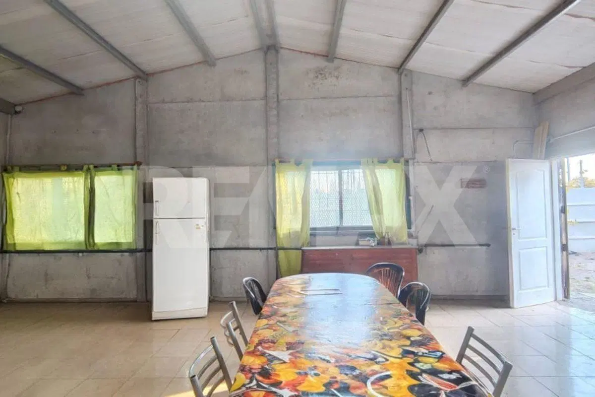 EN VENTA CASA EN Bº LLEQUEN - EL CHOCÓN 4