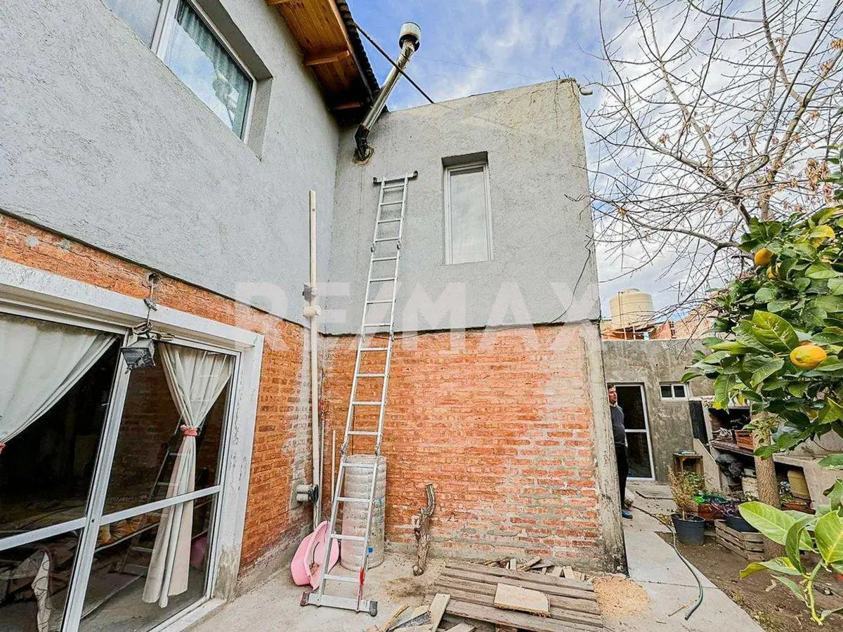 EN VENTA DUPLEX PH CON PATIO PLOTTIER 8