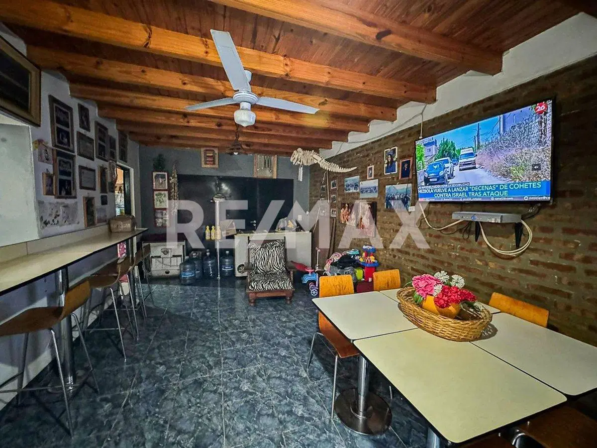 EN VENTA DUPLEX PH CON PATIO PLOTTIER 2