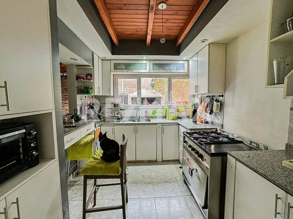 EN VENTA DUPLEX PH CON PATIO PLOTTIER 5