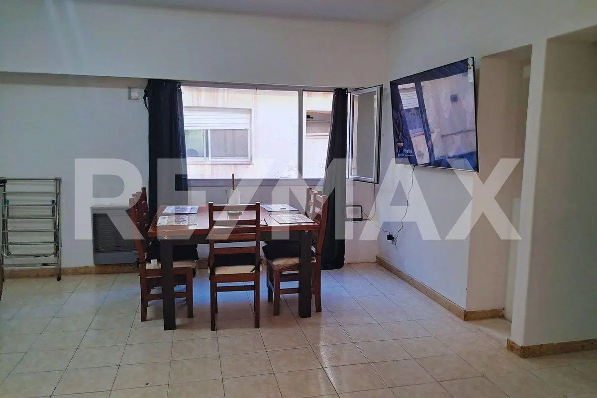 Departamento 2 habitaciones zona centro 5