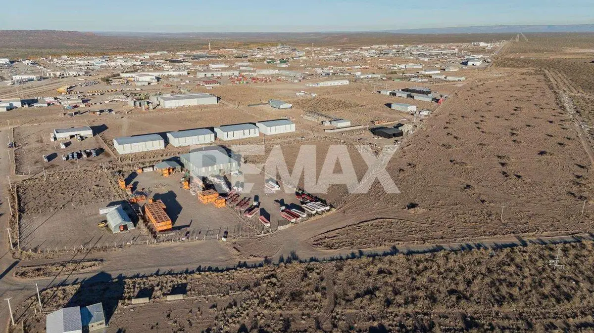 VENTA TERRENO INDUSTRIAL EN AÑELO 8