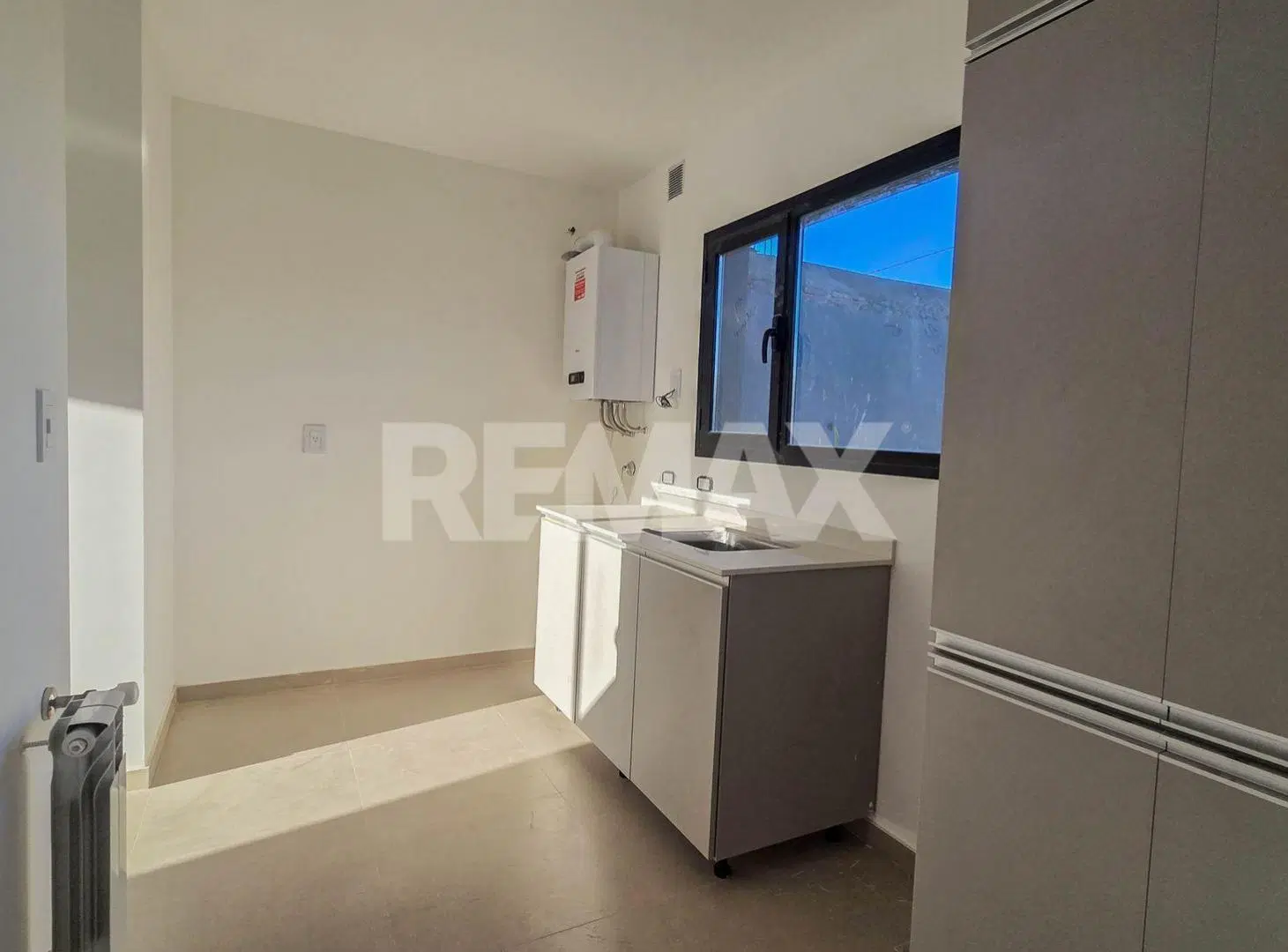 Casa 3 dormitorios en venta - Rincón del Río, NQN 5