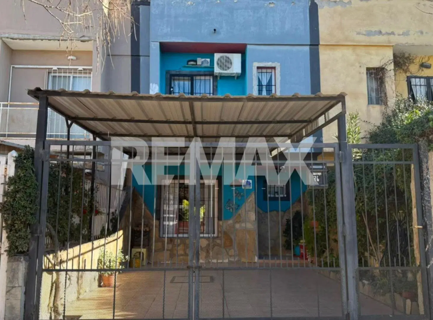 VENTA TRIPLEX 3 DORMITORIOS B° CUMELEN NQN 8