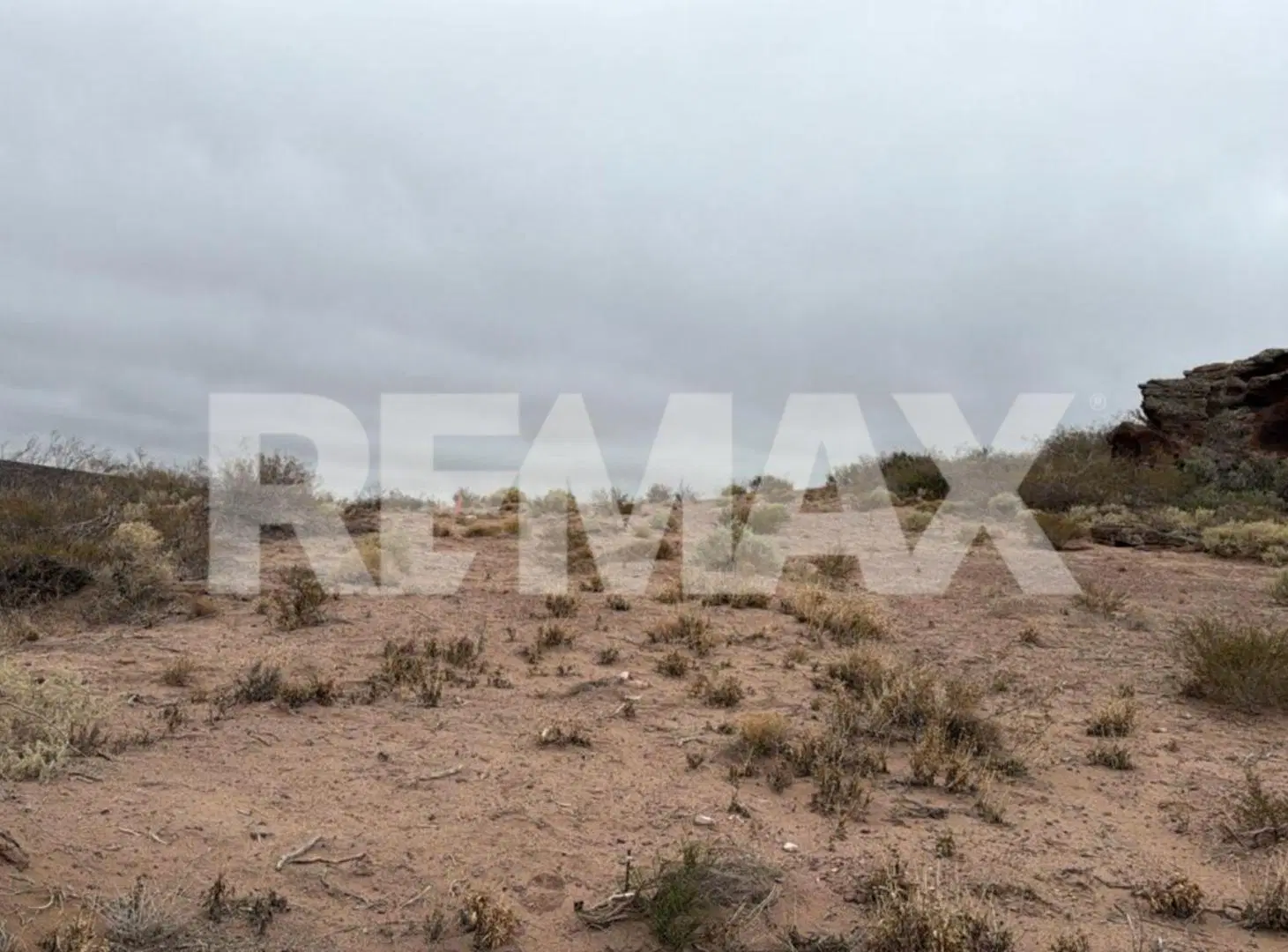 TERRENO EN VENTA CHOCON 450 M2 3