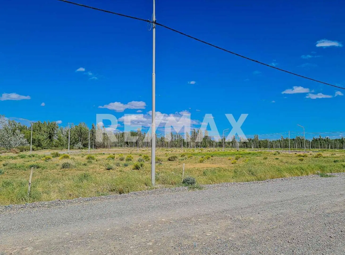 EN VENTA TERRENO TODOS LOS SERVICIOS Y POSESIÓN 4