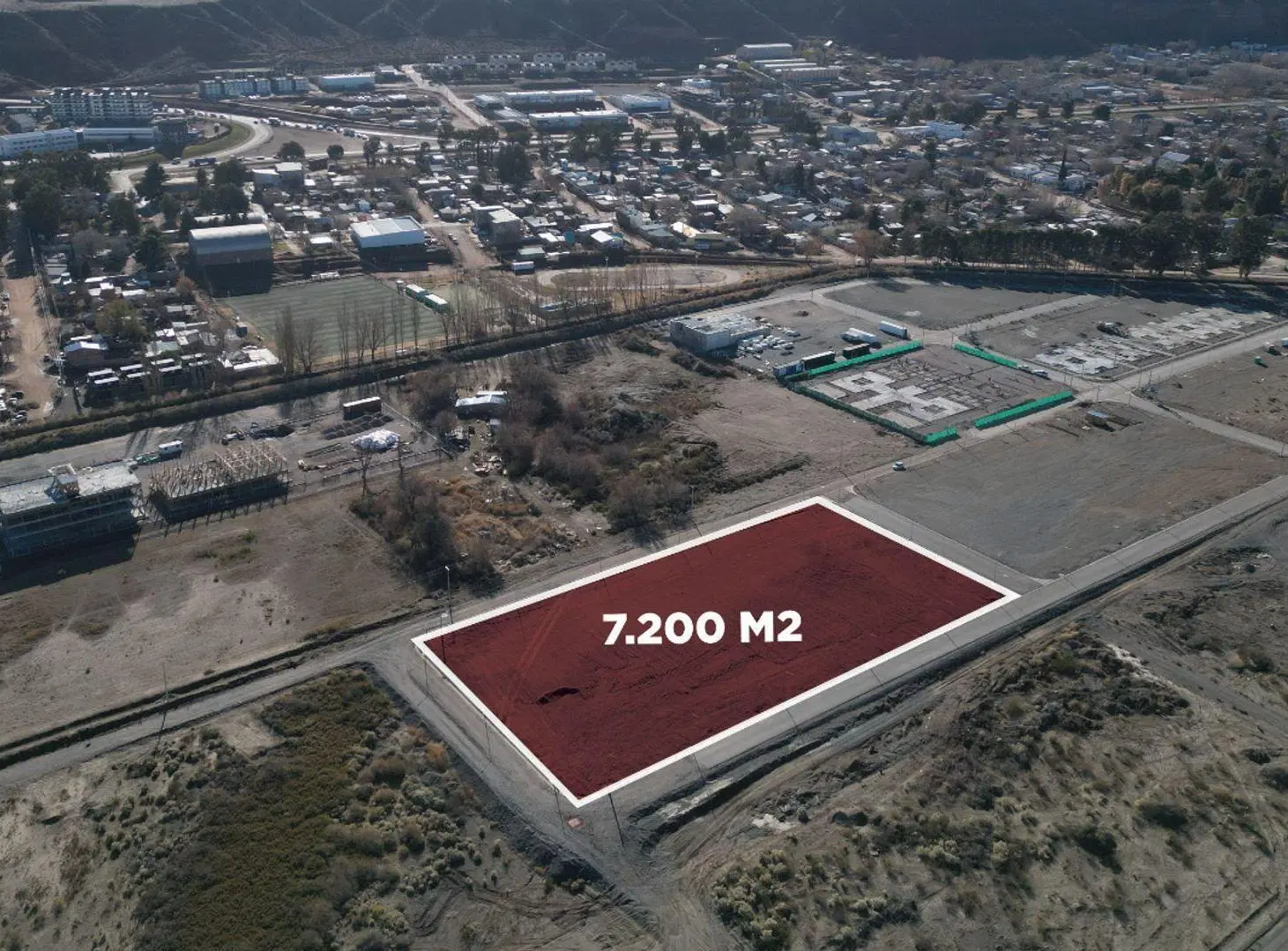 EN VENTA TERRENO 7200 M2 CASCO VIEJO AÑELO 8