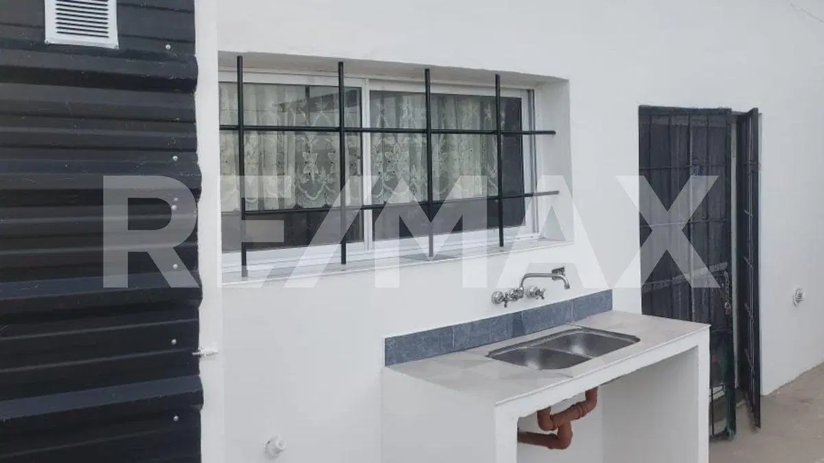 CASA EN VENTA 2 DORMITORIOS APTA CREDITO 5