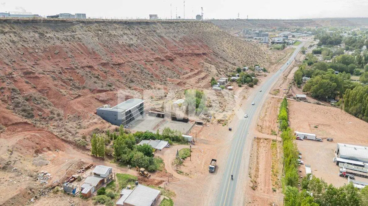 EN VENTA MACRO LOTE FRENTE DE RUTA PROV 17 AÑELO 2