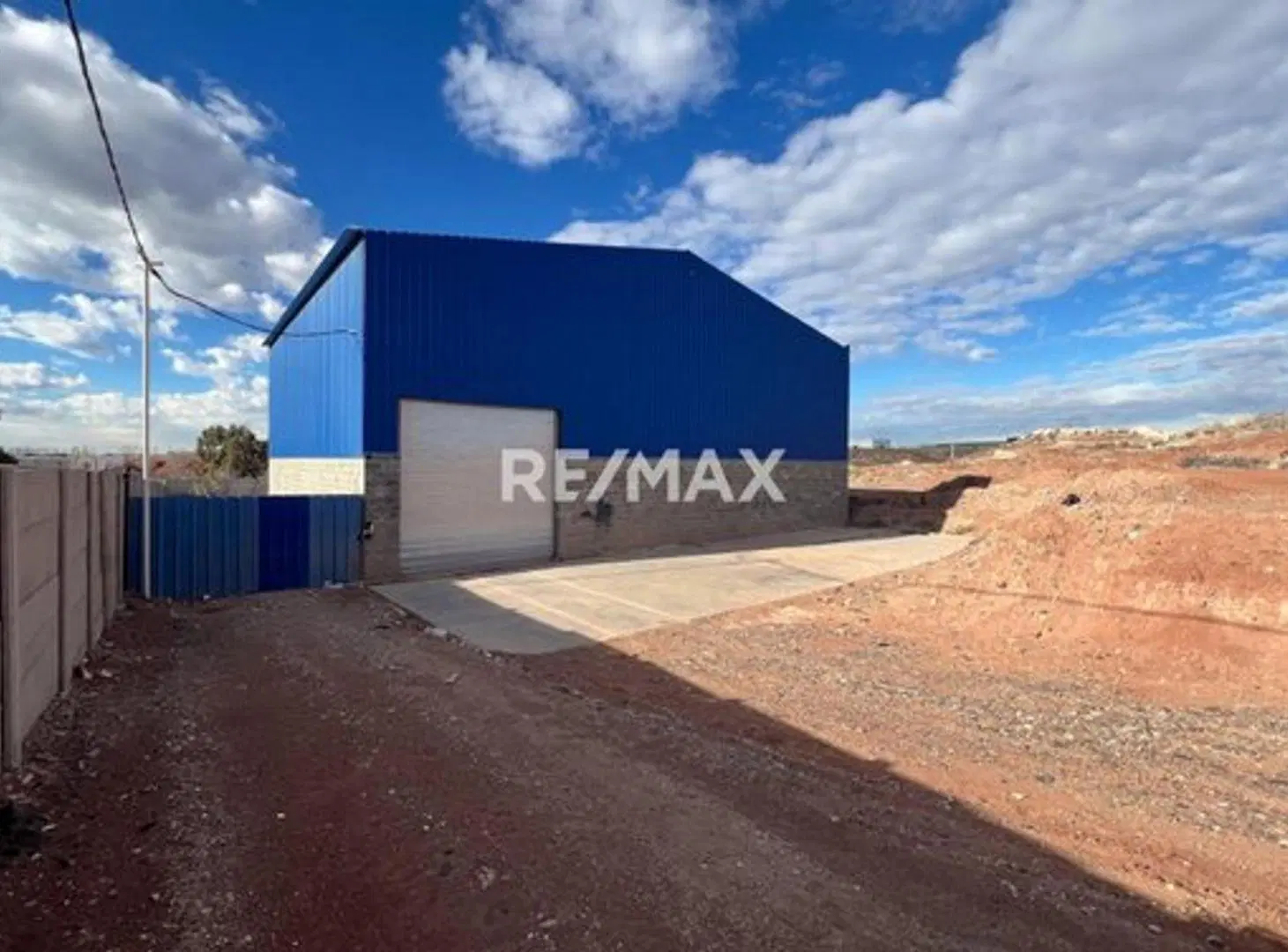 SE VENDE GALPON EN PARQUE INDUSTRIAL CENTENARIO 3